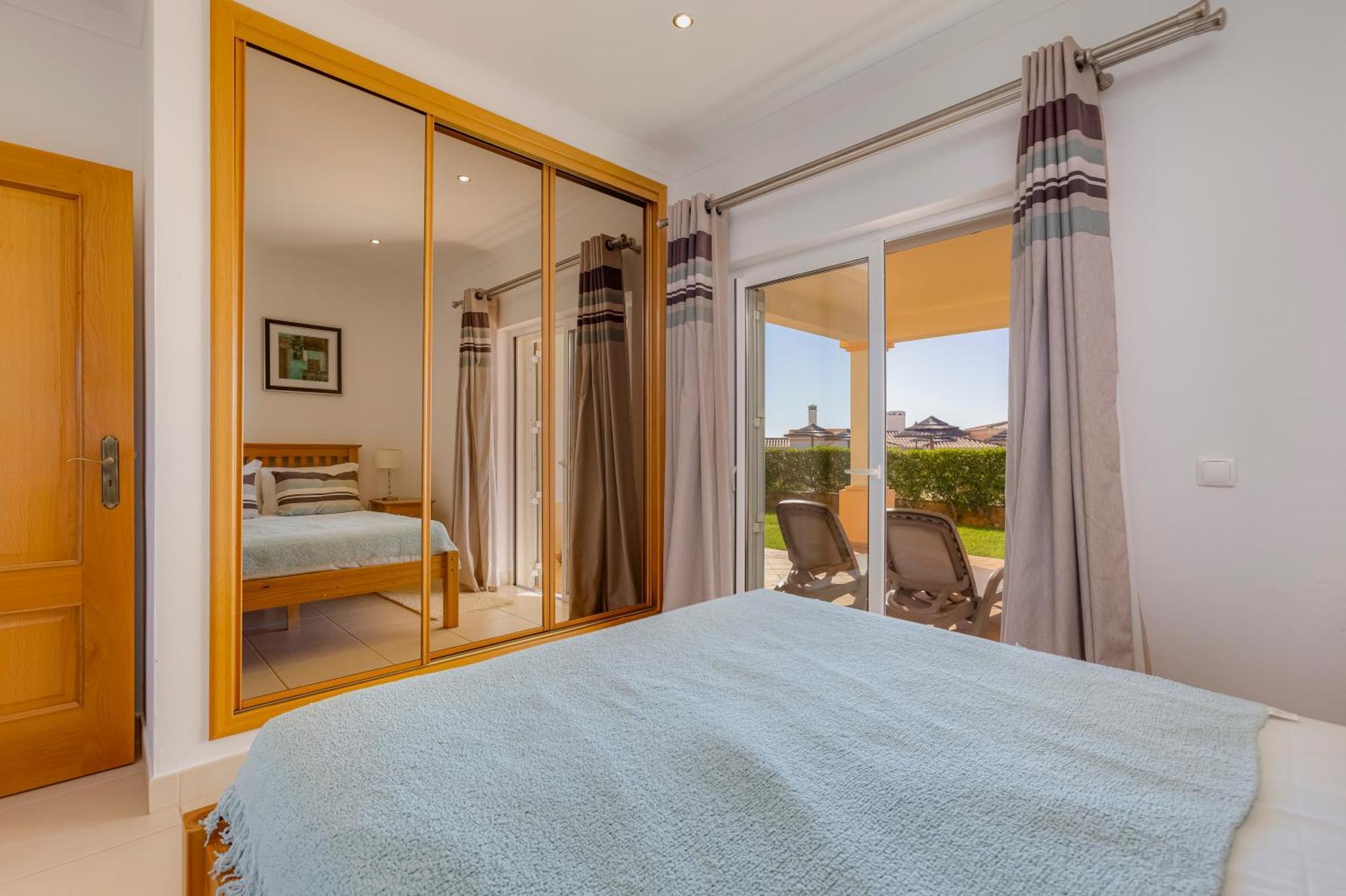 The View - Santo Antonio Villas, Golf & Spa ซาเลมา ภายนอก รูปภาพ