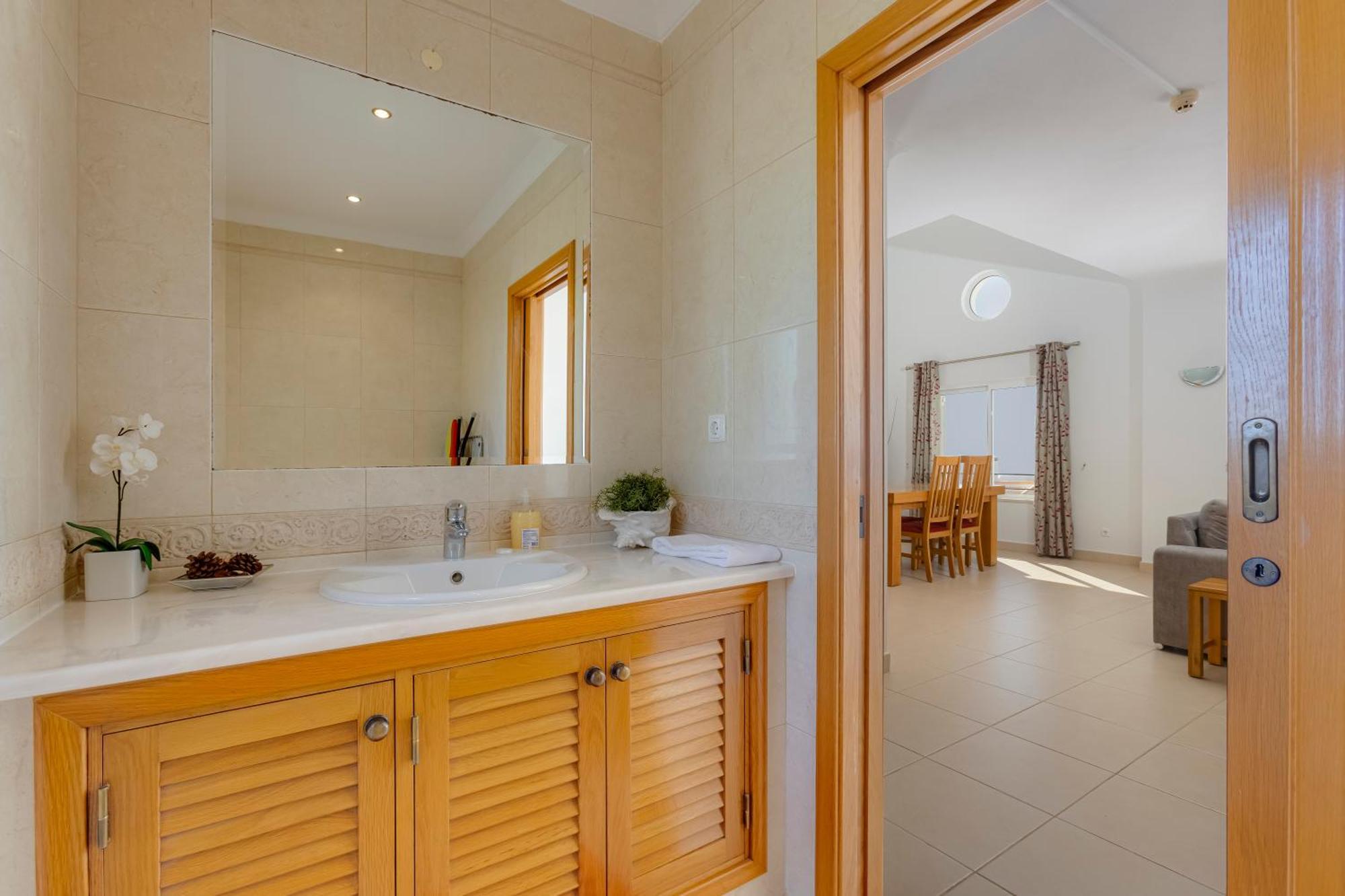 The View - Santo Antonio Villas, Golf & Spa ซาเลมา ภายนอก รูปภาพ